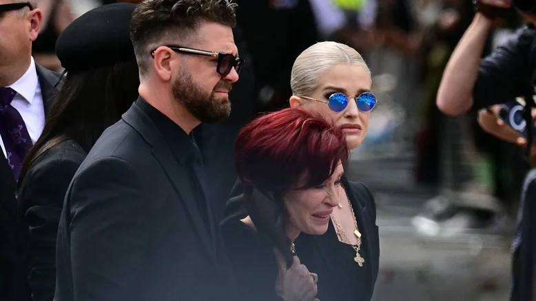 kelly osbourne filha de ozzy osbourne 1