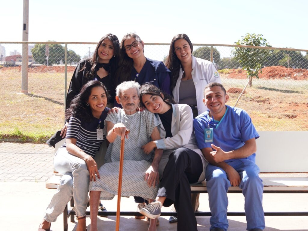 paciente internado 1 ano