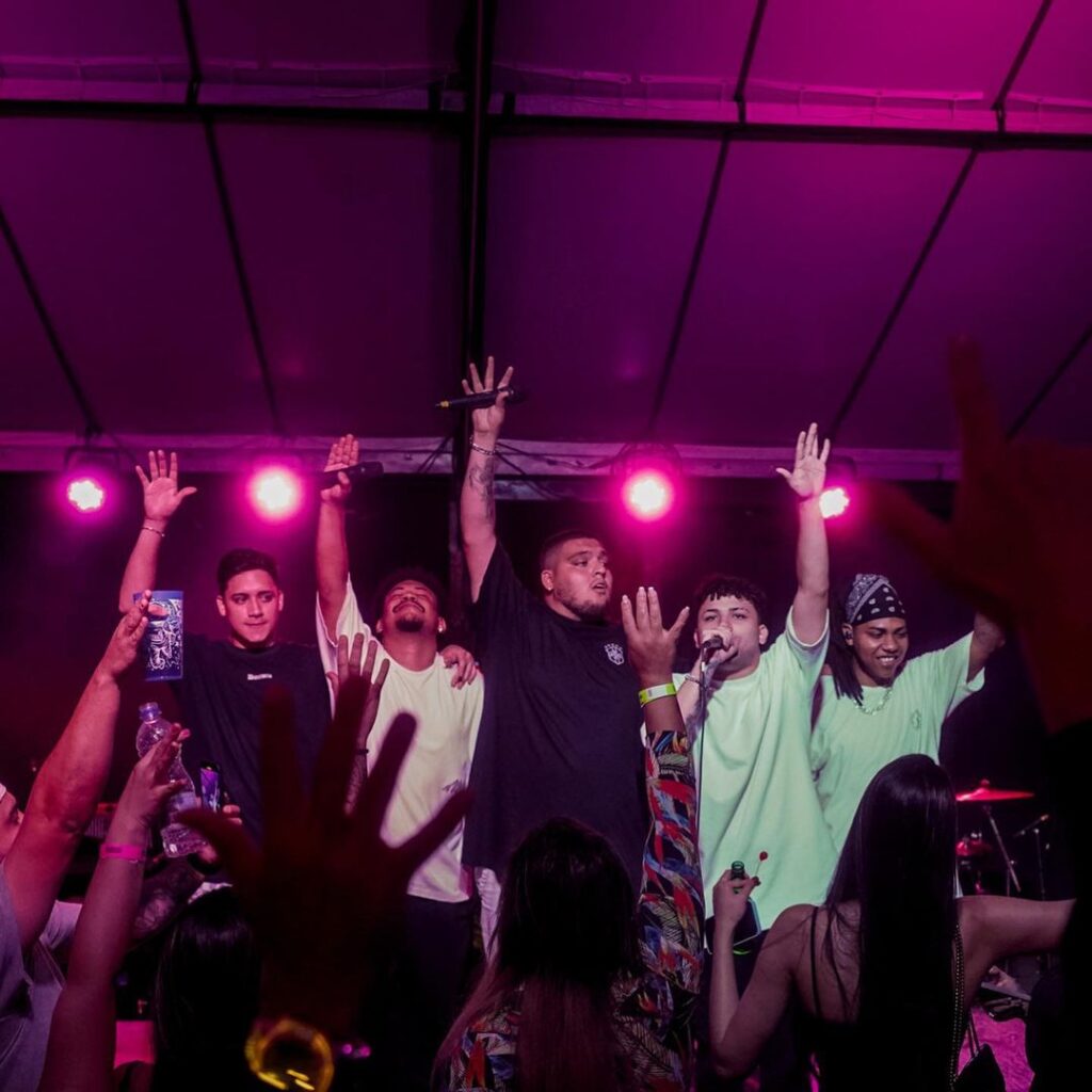 divulgação 1 fora do eixo