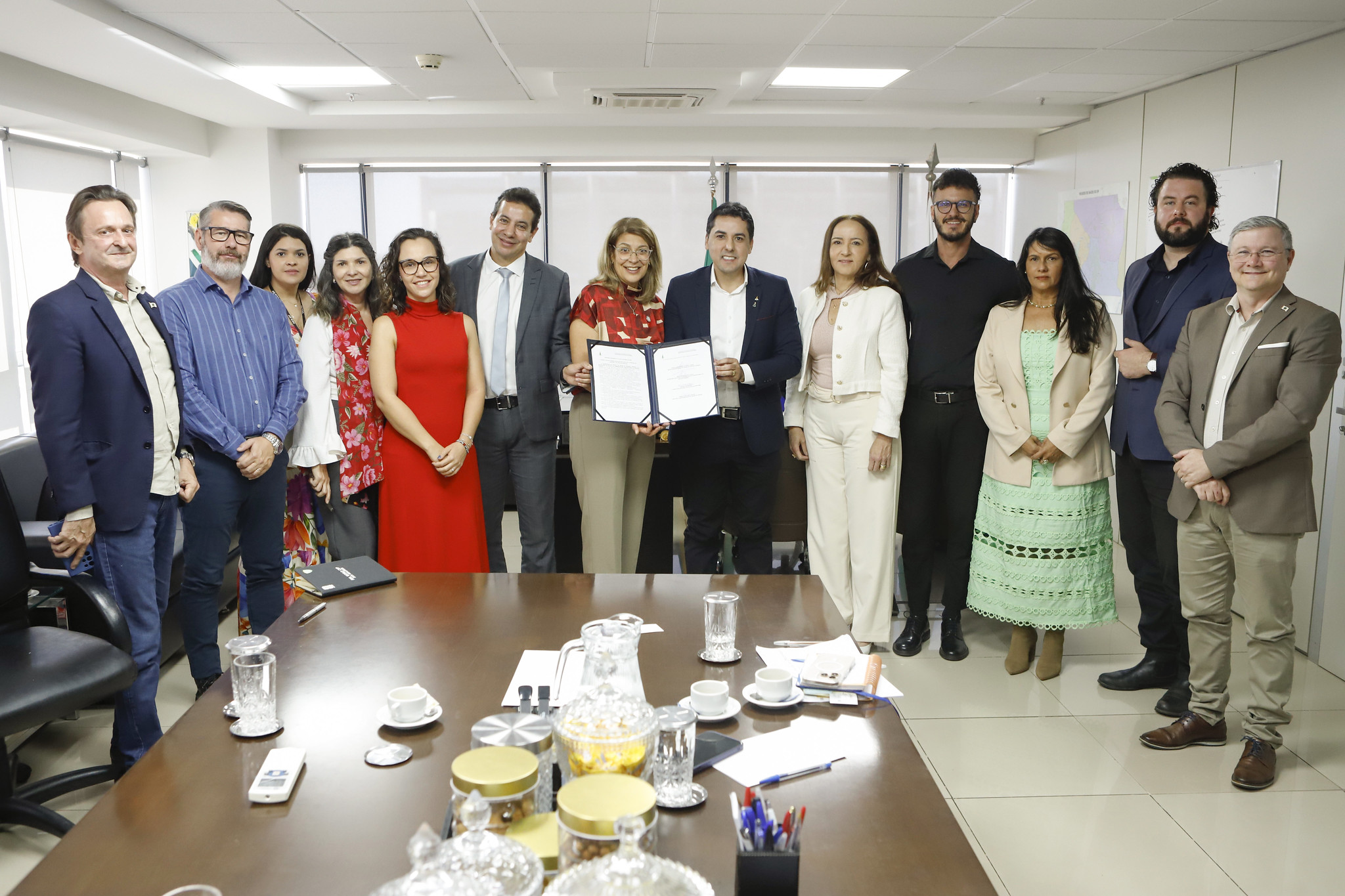 54713227667 8cfa03605c k (1)