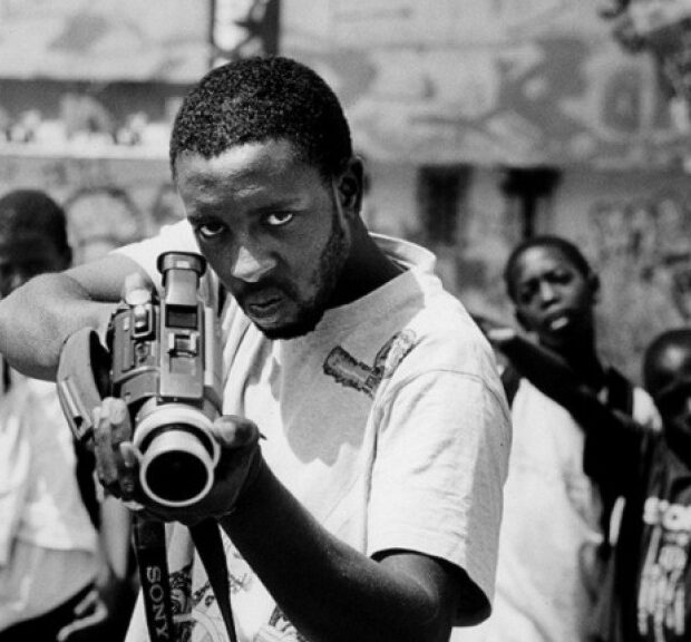 365 jours à clichy montfermeil nous cosmopolites cine brasilia agencia um nome