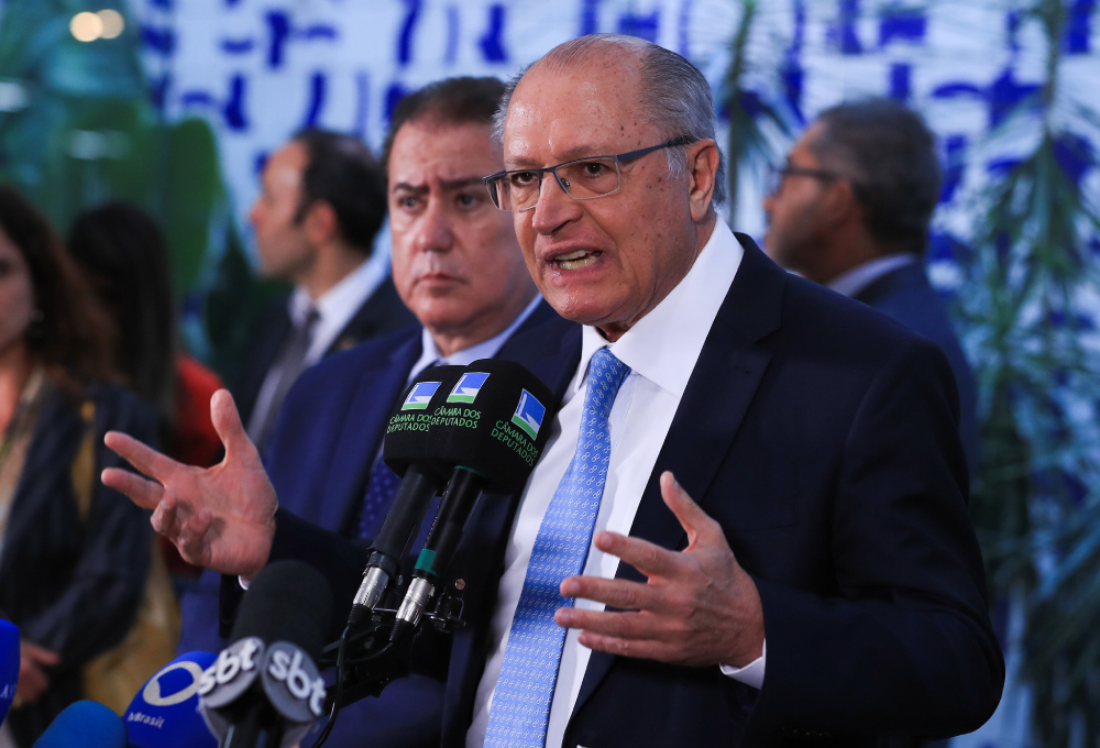 o vice presidente da república e ministro do desenvolvimento, indústria, comércio e serviços, geraldo alckmin (1)