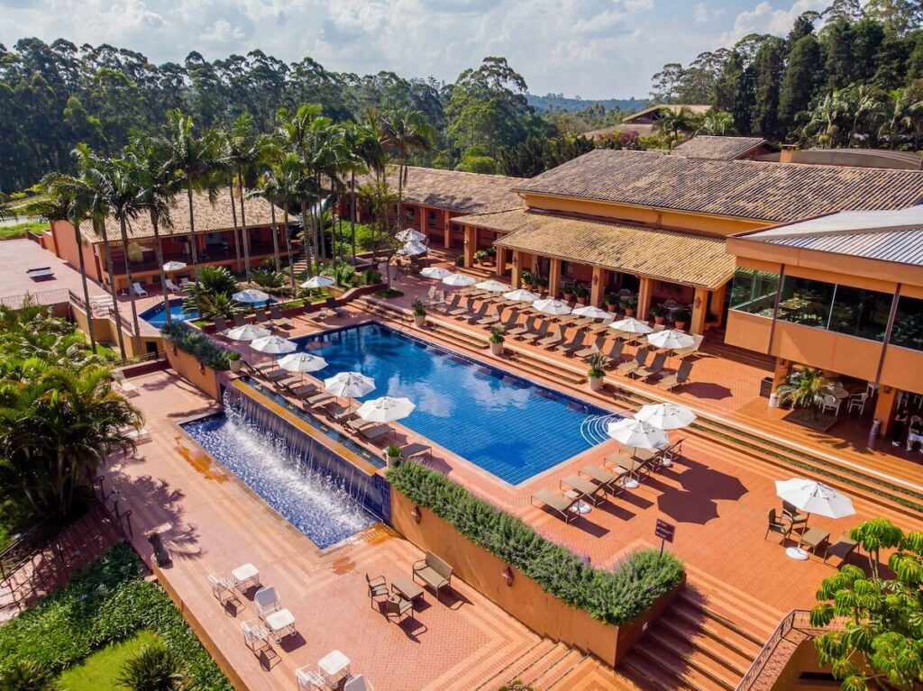 hotel villa rossa89 piscina