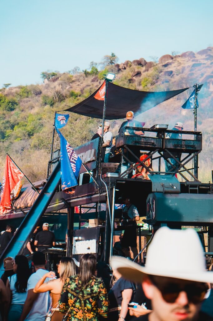 8a21add5663d45e389486ace268b0e87