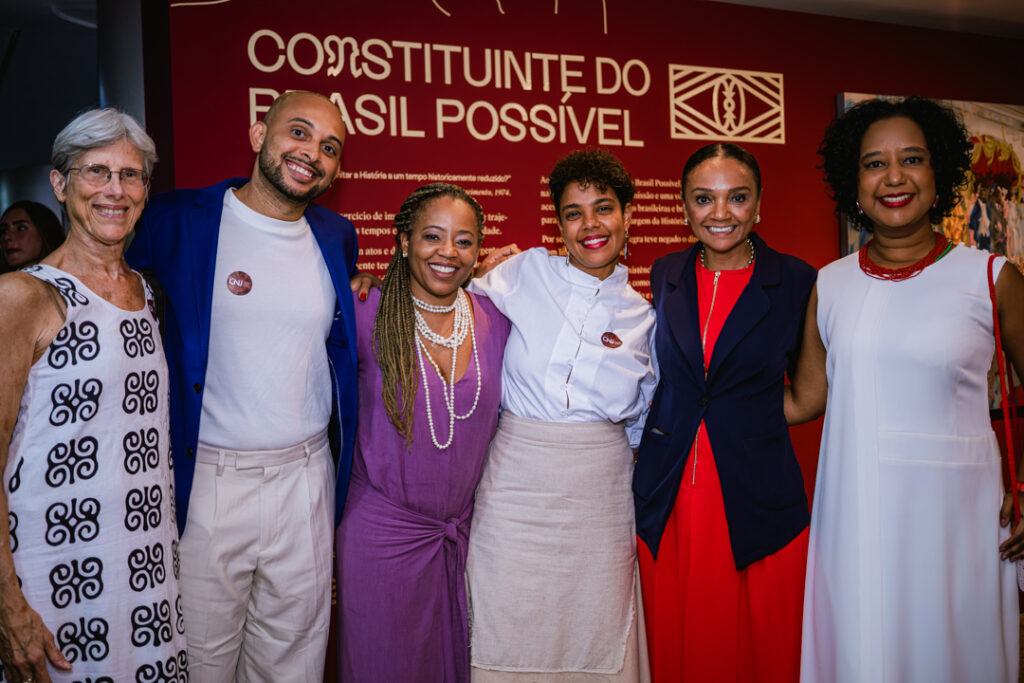 elisa larkin yago lima adriana cruz mariana luiza karen luise souza e ana flavia magalhaes