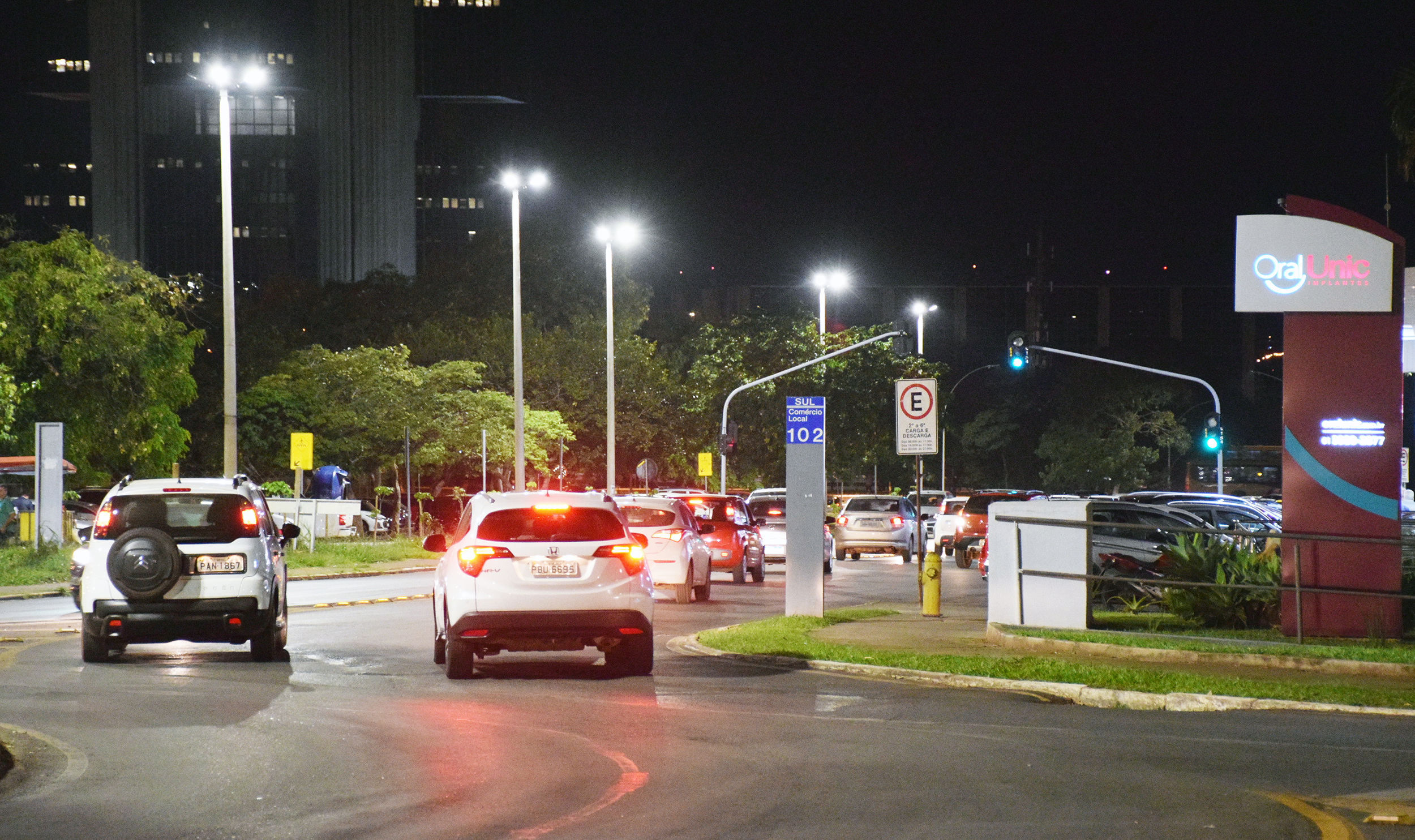 transito luminarias