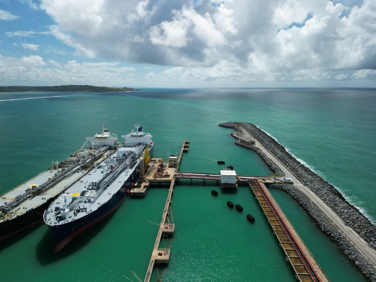 9f6649ad afa9 4a3a b3d1 7e464849bc26