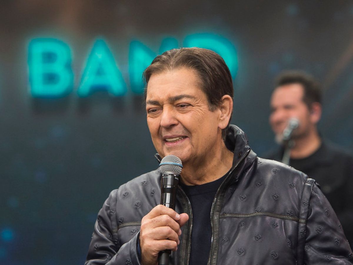 Apresentador venceu uma batalha contra infecção e sepse, passou por transplantes de fígado e rim e agora inicia uma nova fase de cuidados ao lado da família.