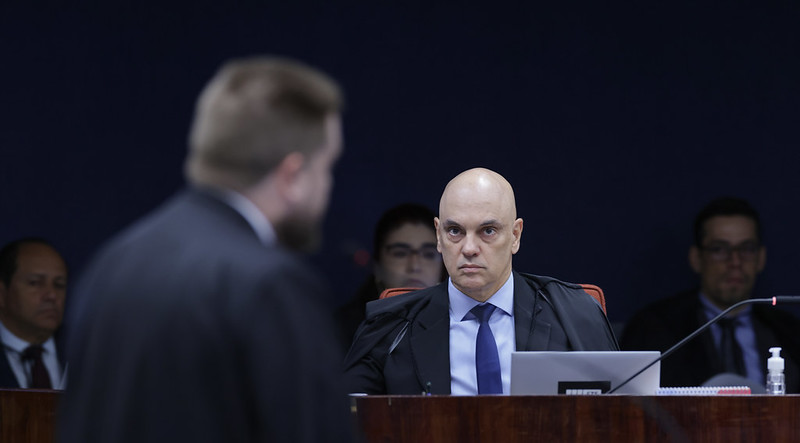 mateus advogado heleno moraes