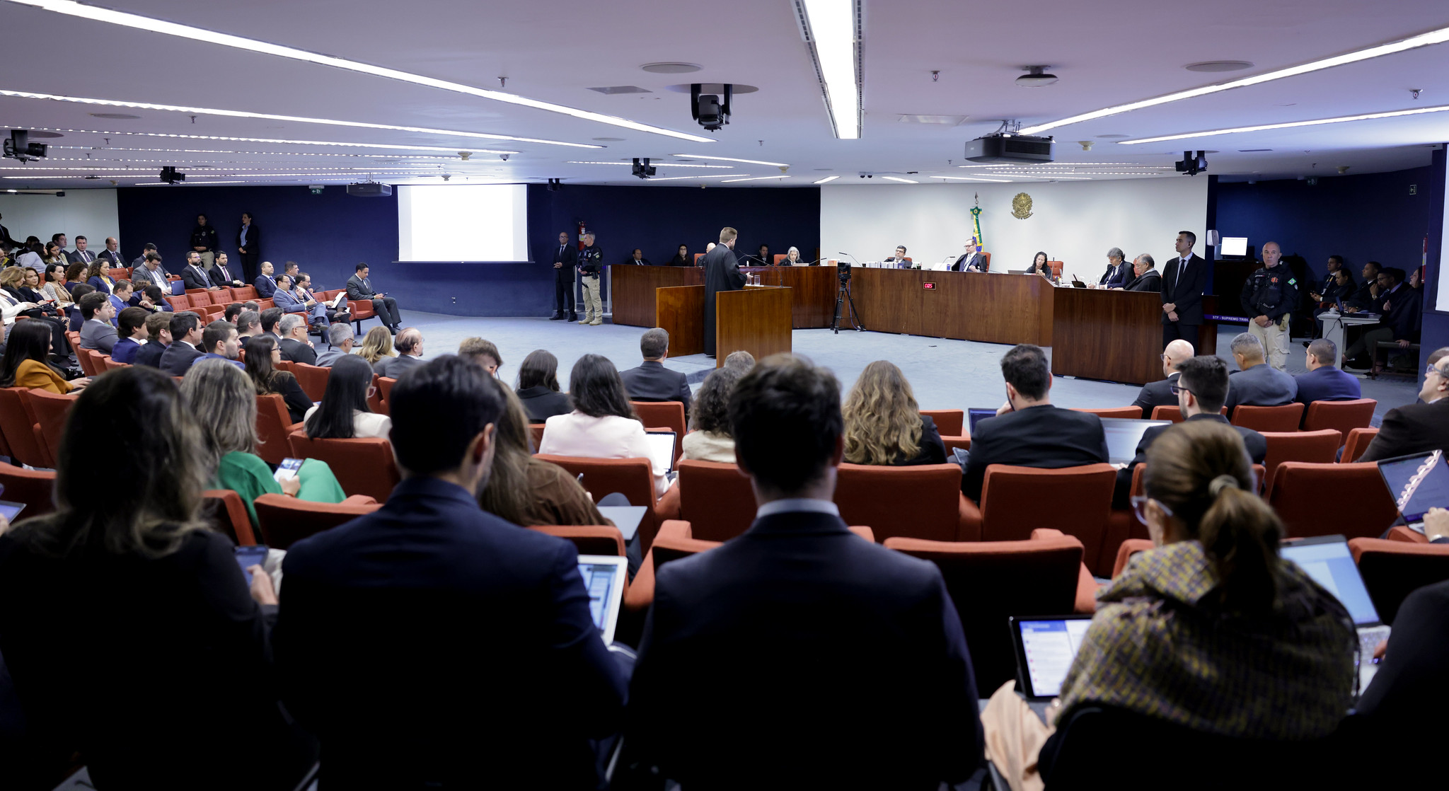 stf heleno julgamento advogado