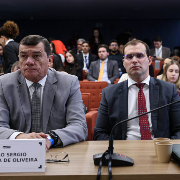 paulo sergio nogueira de oliveira e dr. andrew fernandes farias