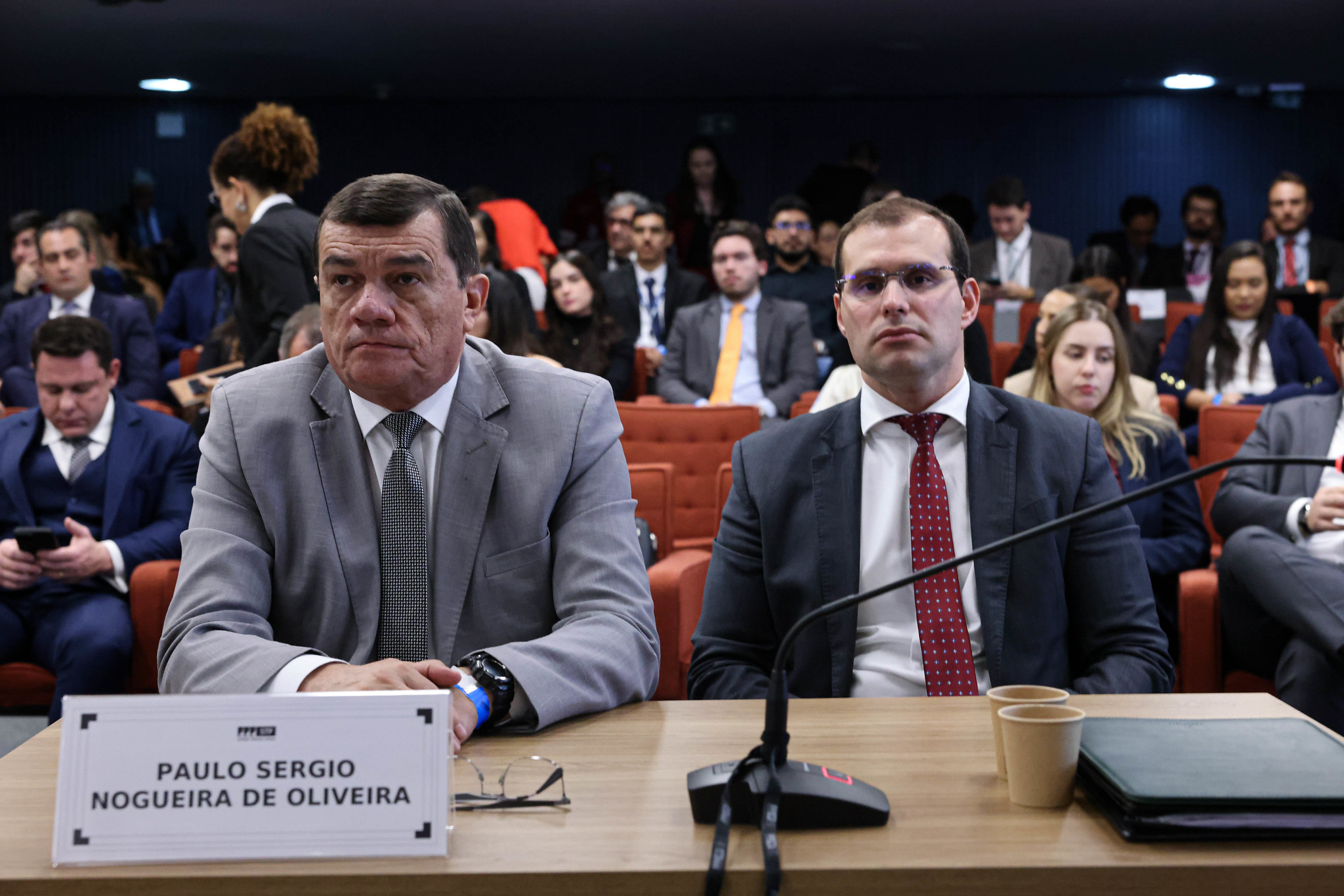 paulo sergio nogueira de oliveira e dr. andrew fernandes farias