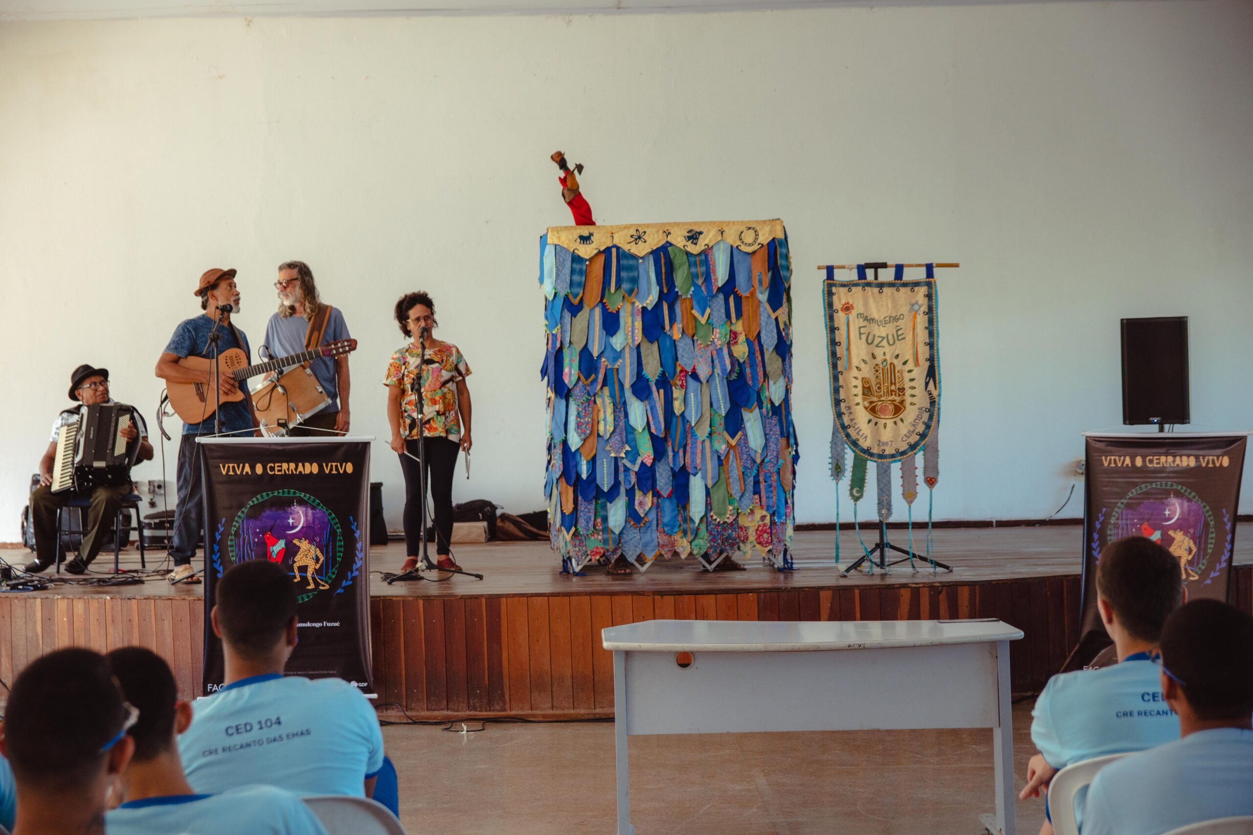 viva o cerrado vivo 02042025 mamulengo fuzue e caco de cuia