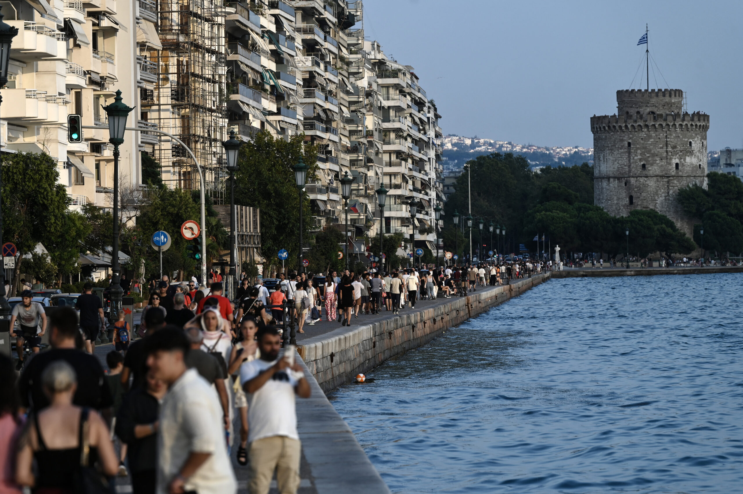 greece economy tourism