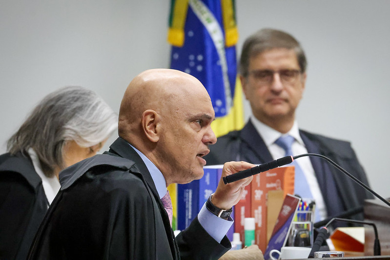 ministro alexandre de moraes.