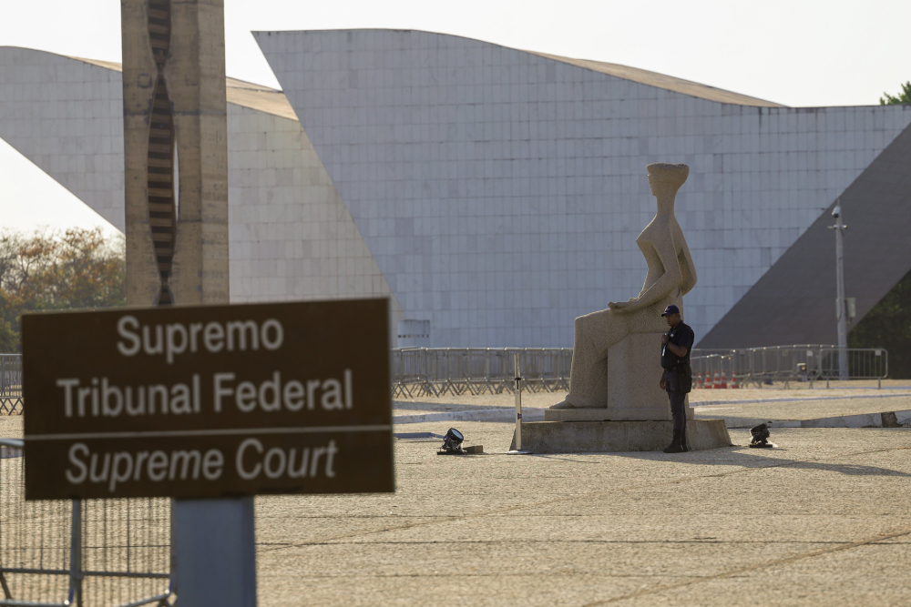 stf retoma julgamento de bolsonaro e mais sete aliados.