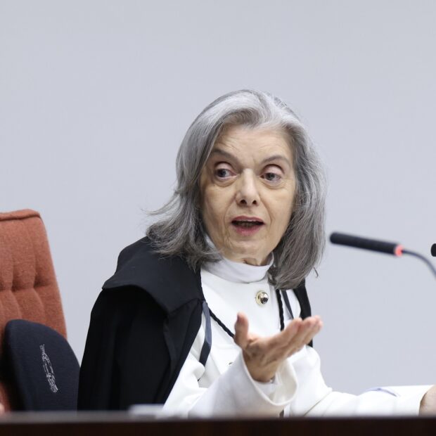 Cármen Lúcia