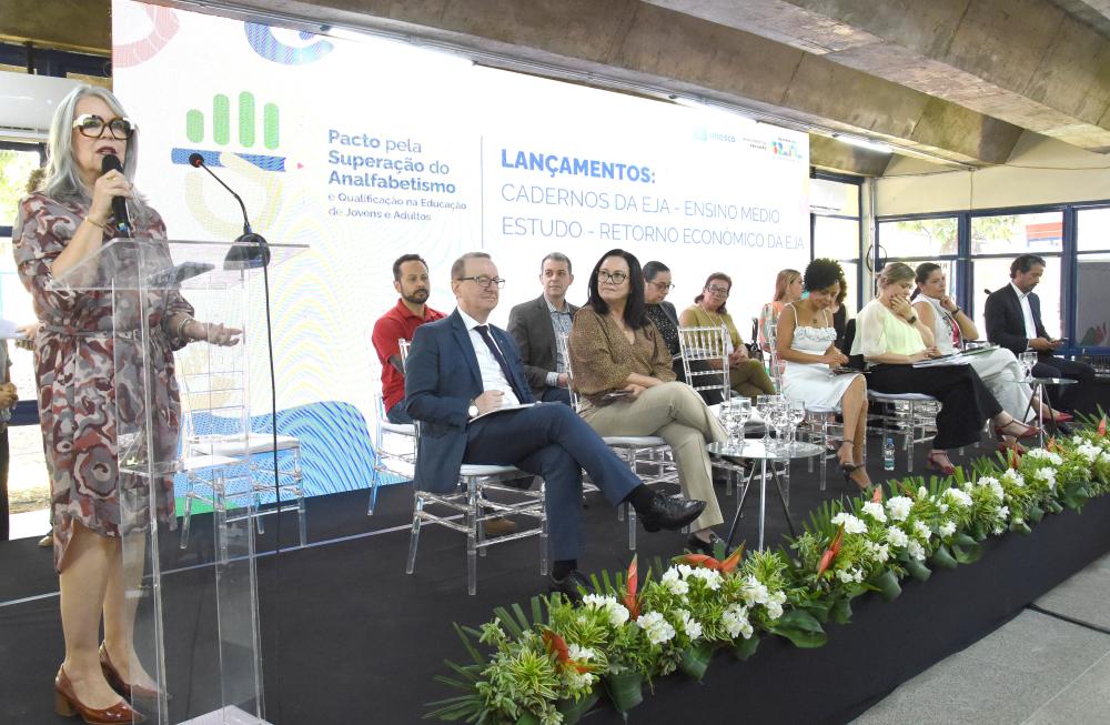 foto capa eja (3)