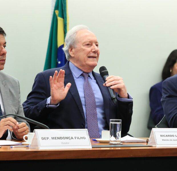 ministro ricardo lewandowski na comissão especial.