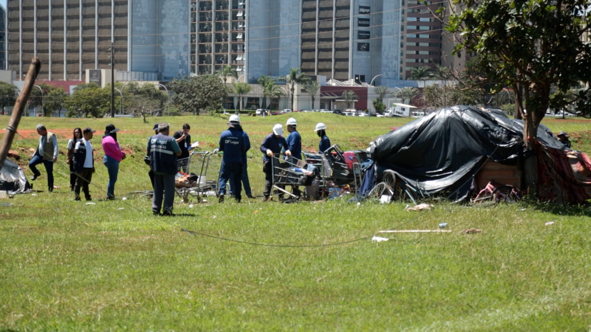 Ação de acolhimento atendeu a 82 pessoas em situação de rua no DF na semana passada