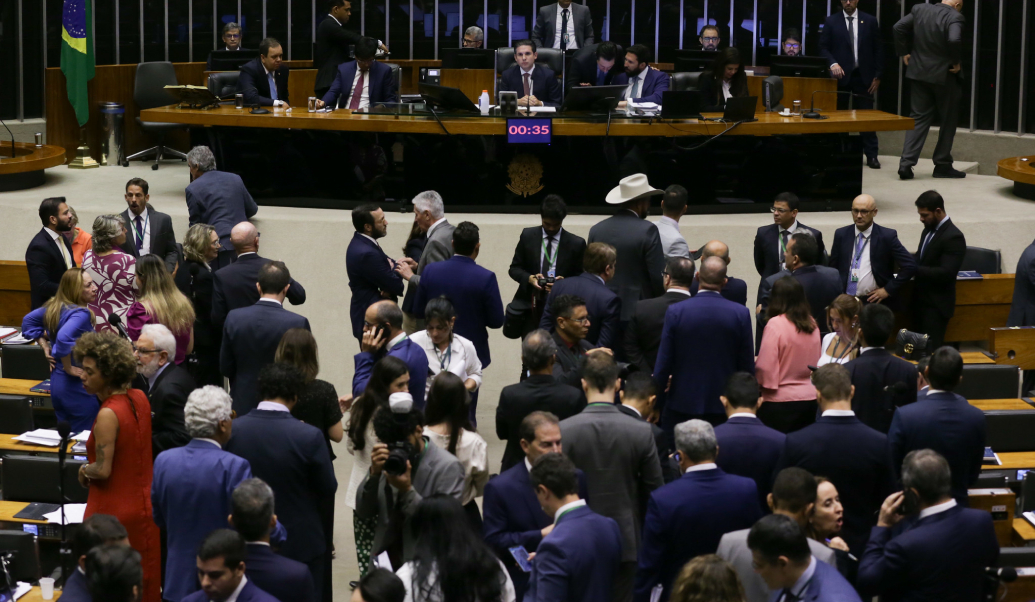 sessão plenária da câmara dos deputados (1)