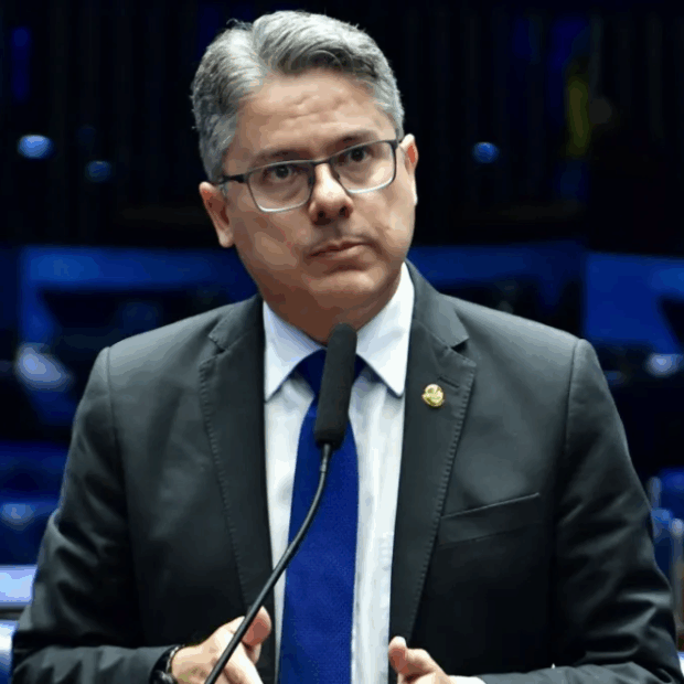 alessandro vieira
