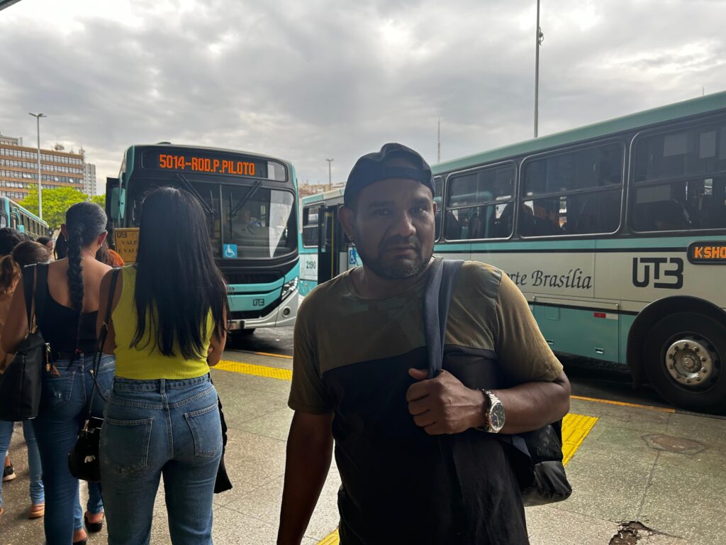 morador do valparaíso de goiás, fernando ferreira dos santos, bitoneiro de obra créditos daniel xavierjornal de brasília