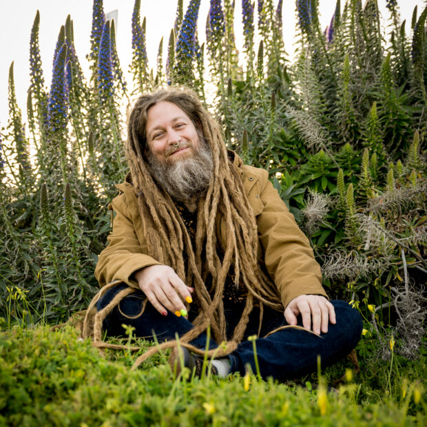 mike love voa sunset agencia um nome (2)