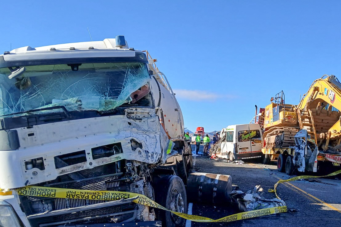 peru accident truck