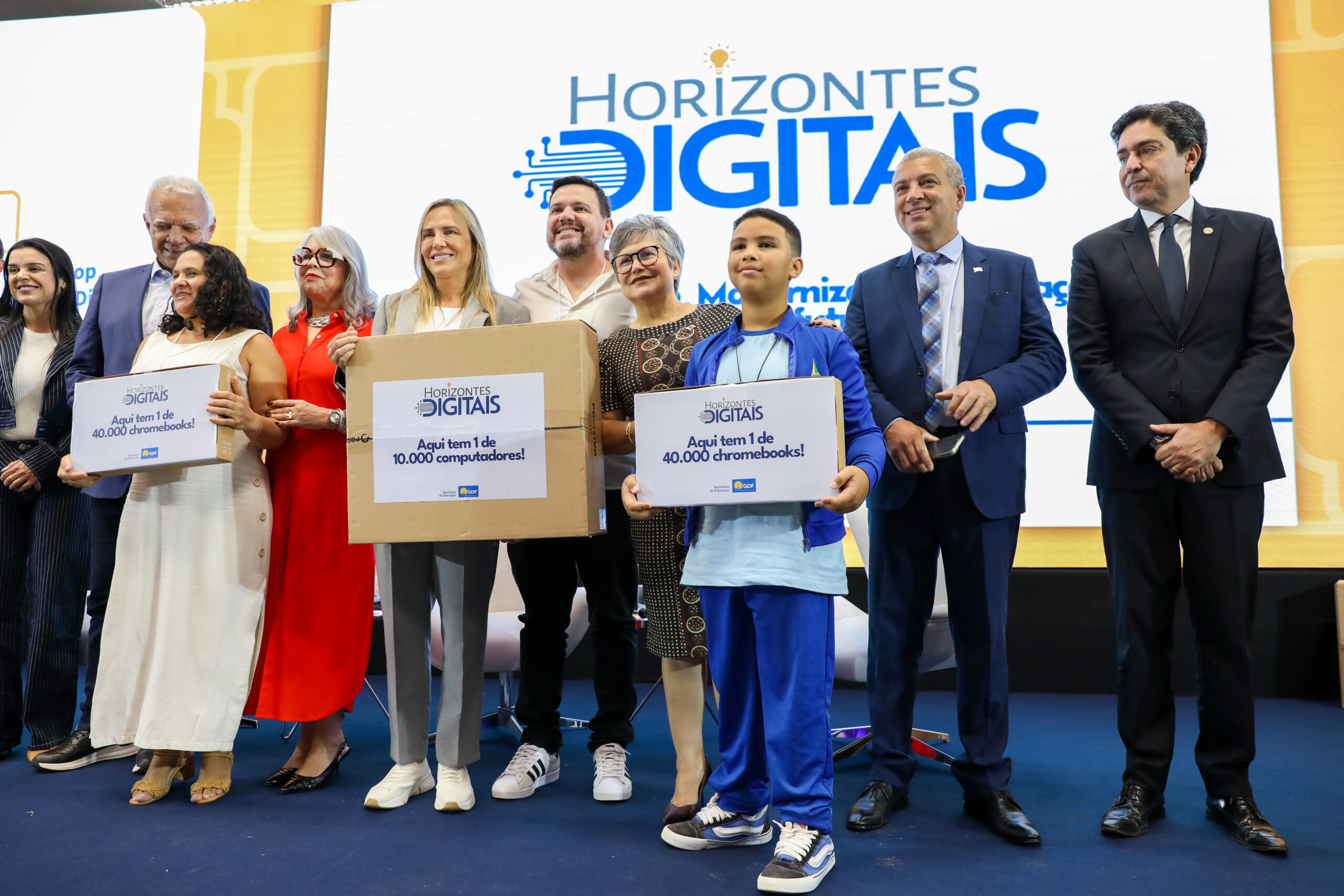horizontes digitais leva tecnologia de ponta a 760 escolas do df foto lúcio bernardo jr.agência brasília