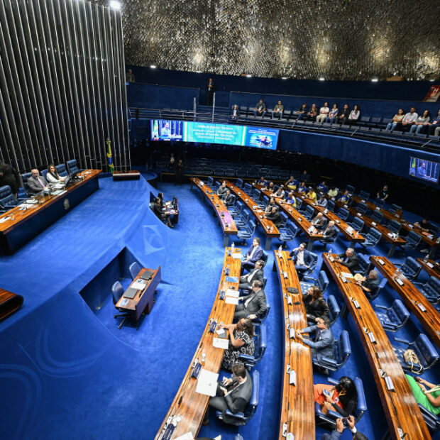 precarização das relações de trabalho, pejotização, terceirização e intermediação (1)