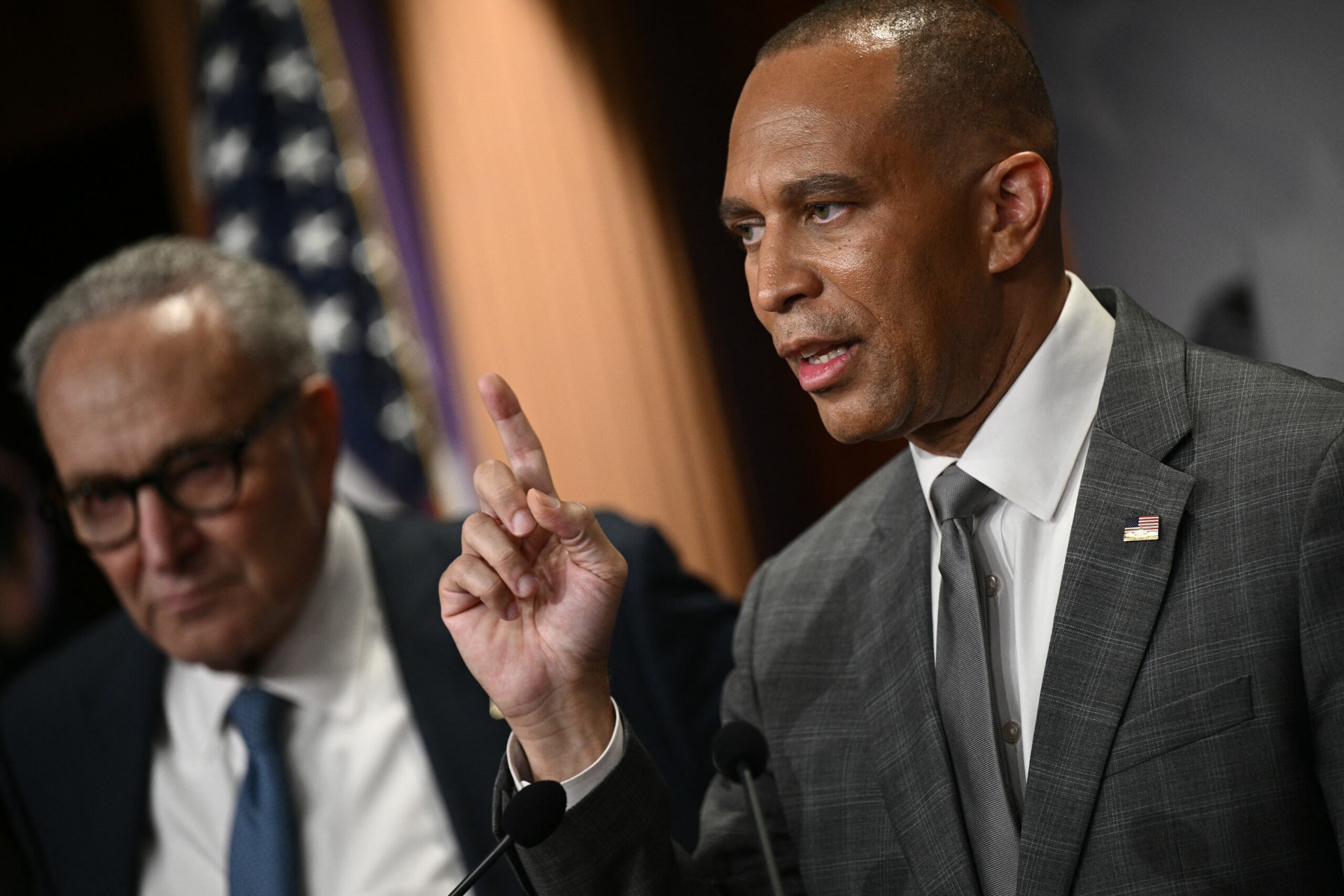 deadline for congress to adopt budget and avoid shutdown