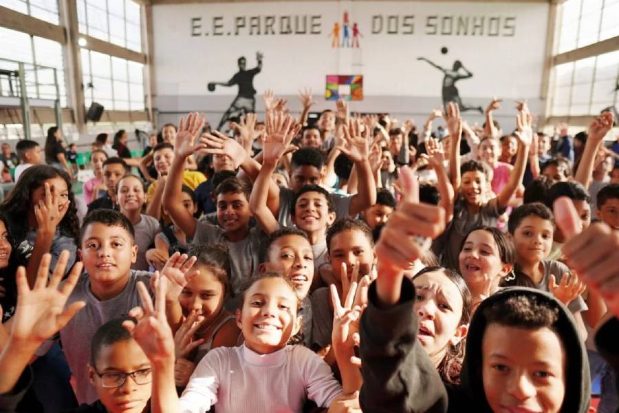 escola finalista premio melhor do mundo