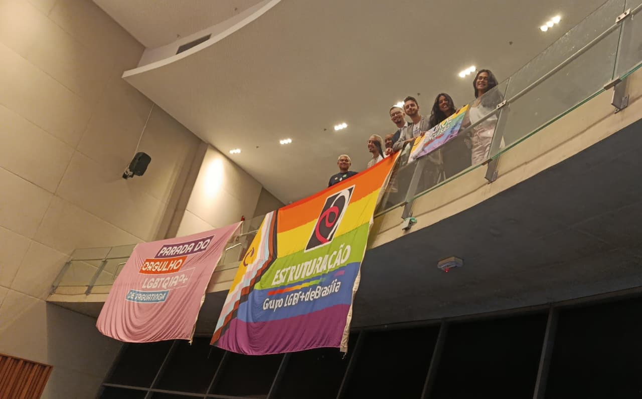 Grupo Estruturação comemora aprovação de Dia da Parada LGBTQIAP+ de Taguatinga