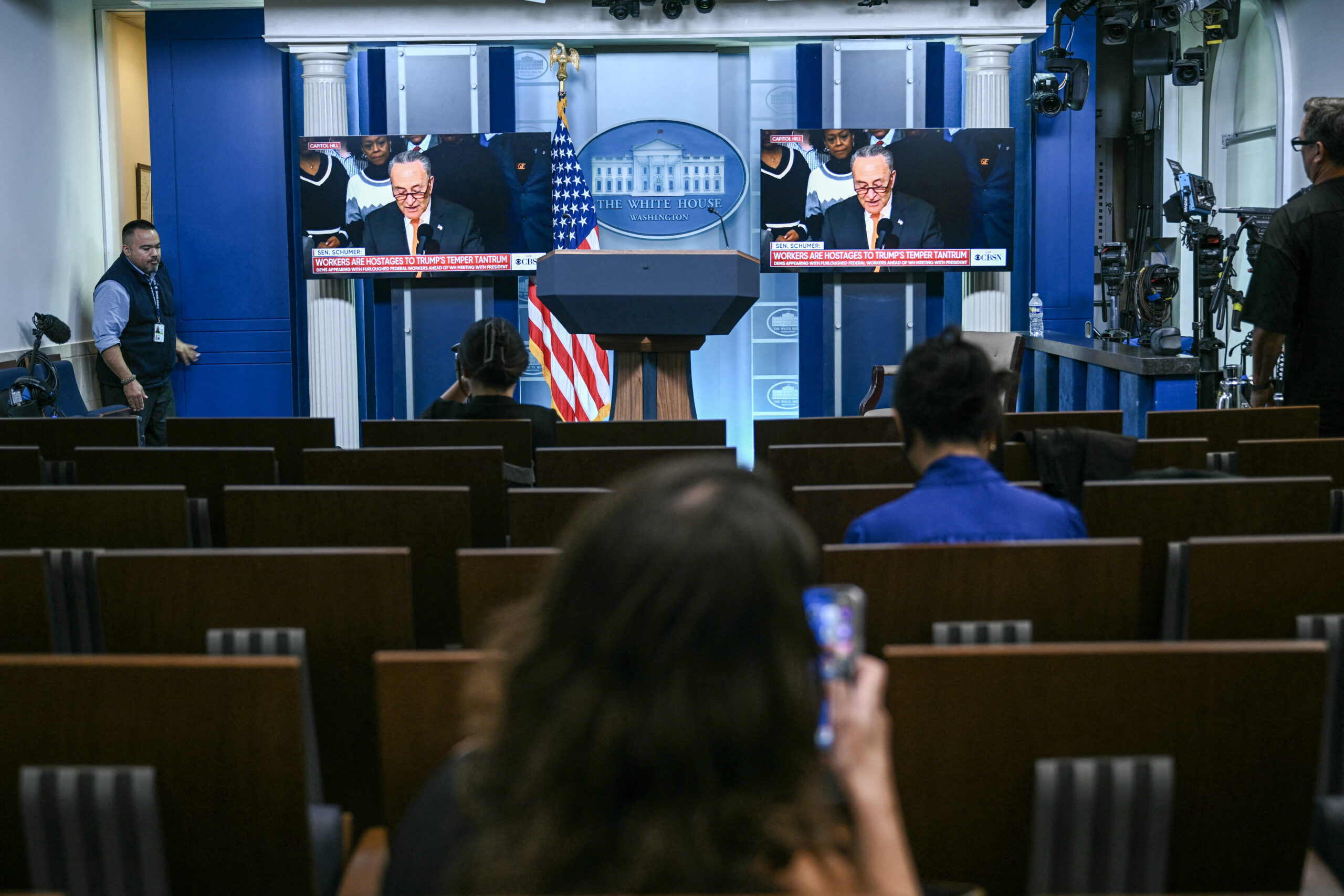 deadline for congress to adopt budget and avoid shutdown