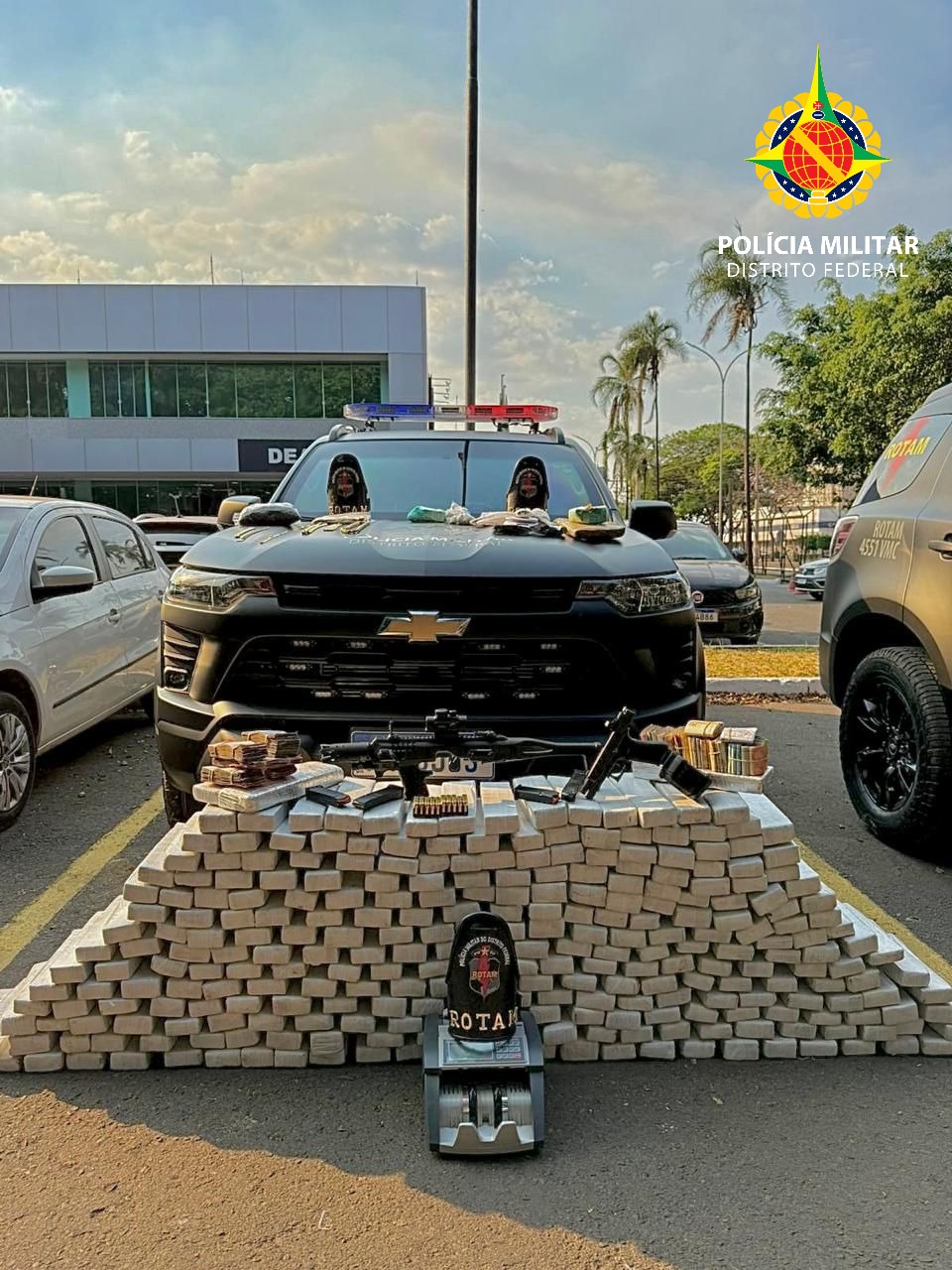 whatsapp image 2025 10 01 at 18.55.15