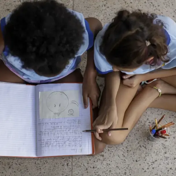 uma em cada seis crianças de até 6 anos foi vítima de racismo no país aprendizado