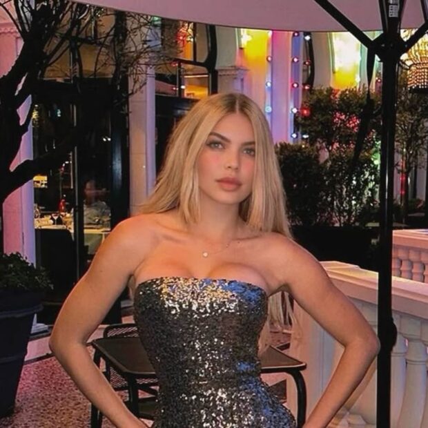 Modelo brasileira residente na Itália, Day Magalhães ganhou os holofotes após divulgar prints de mensagens com o jogador, enquanto ele estava ligado romanticamente à influenciadora Virginia Fonseca. Um verdadeiro plot twist internacional!