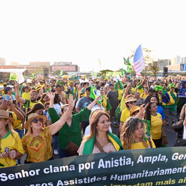 bolsonaristas voltam às ruas em defesa da anistia aos condenados de 8 de janeiro foto evaristo sa afp