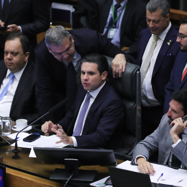 sessão da câmara/ (mp 1.303/2025)