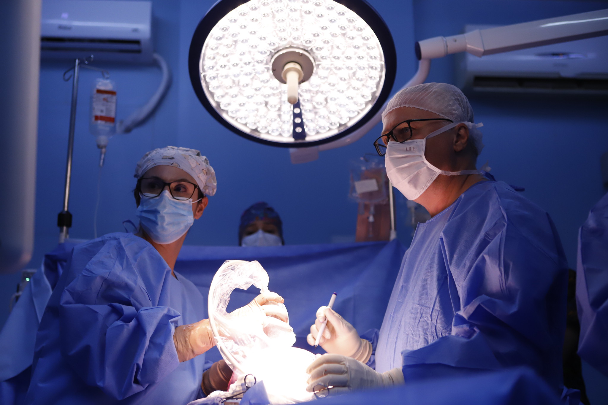 cirurgia de espinha bífida no hmib foto jhonatan cantarelleagência saúde df (1)