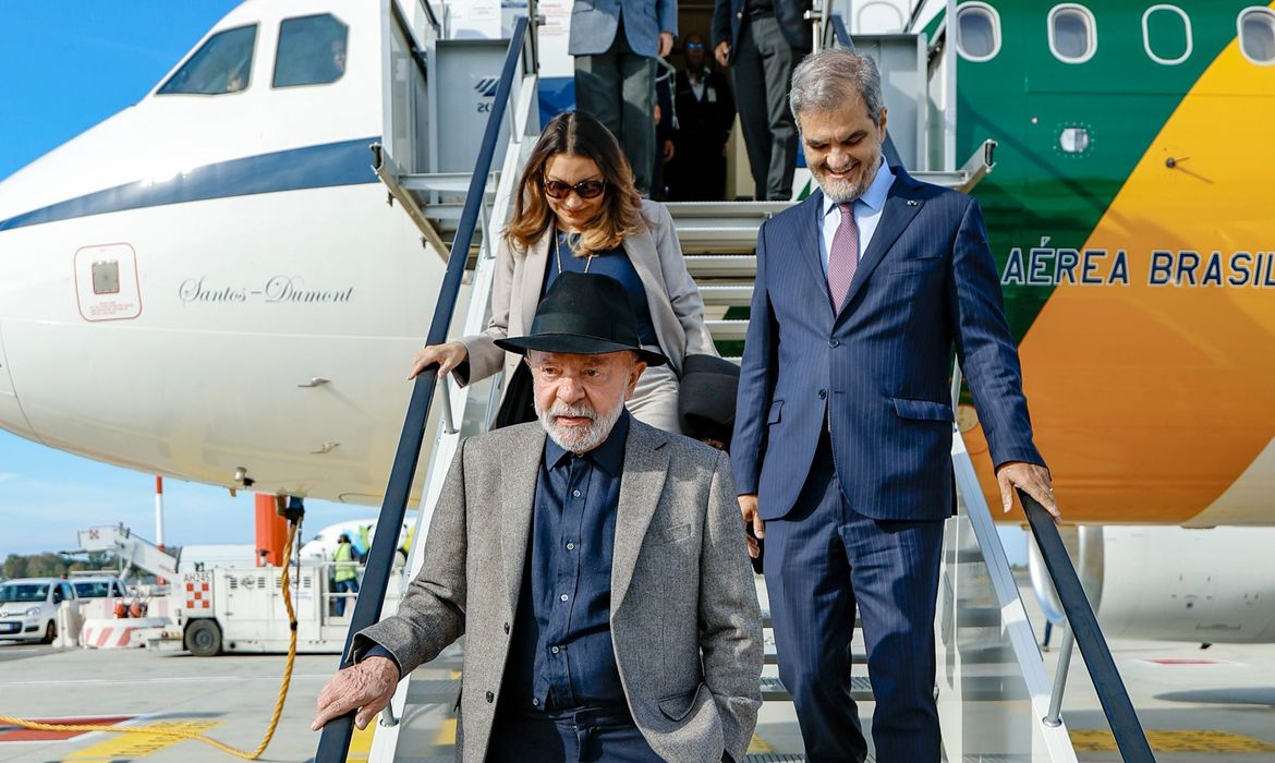 lula fab aviao janja