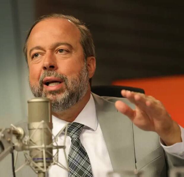 alexandre silveira