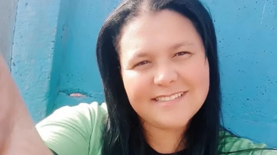 mulher come couve falsa e morre mg
