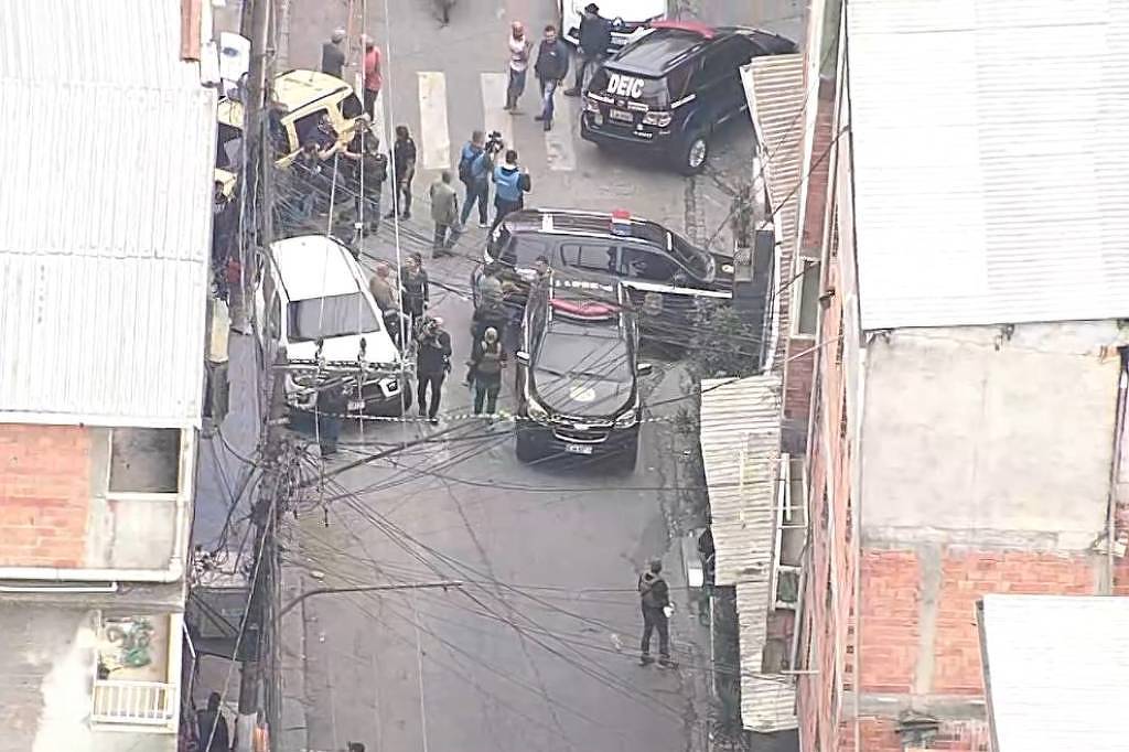Deic faz operação contra quadrilha de roubo de celulares e alianças; um morreu