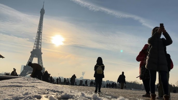 França viola sistematicamente direitos dos menores migrantes, denuncia comitê da ONU