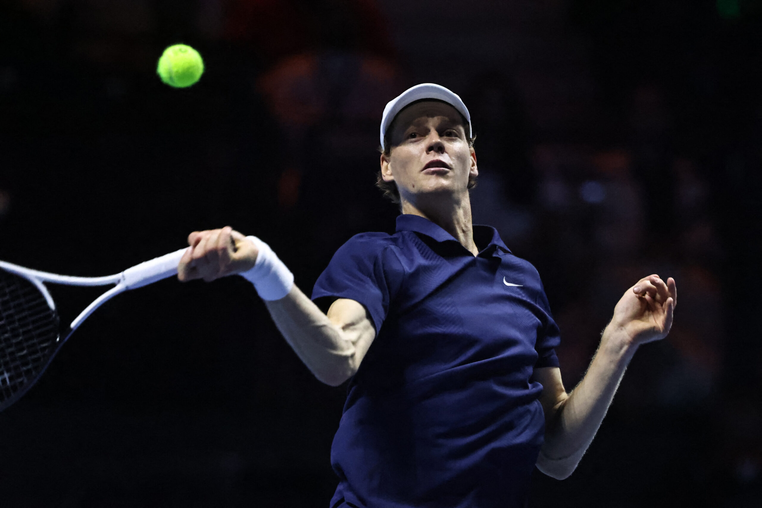 Sinner leva a melhor sobre o rival Alcaraz e é bicampeão do milionário Six Kings Slam