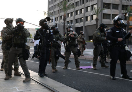 us agents, protesters clash again in los angeles over immigration raids