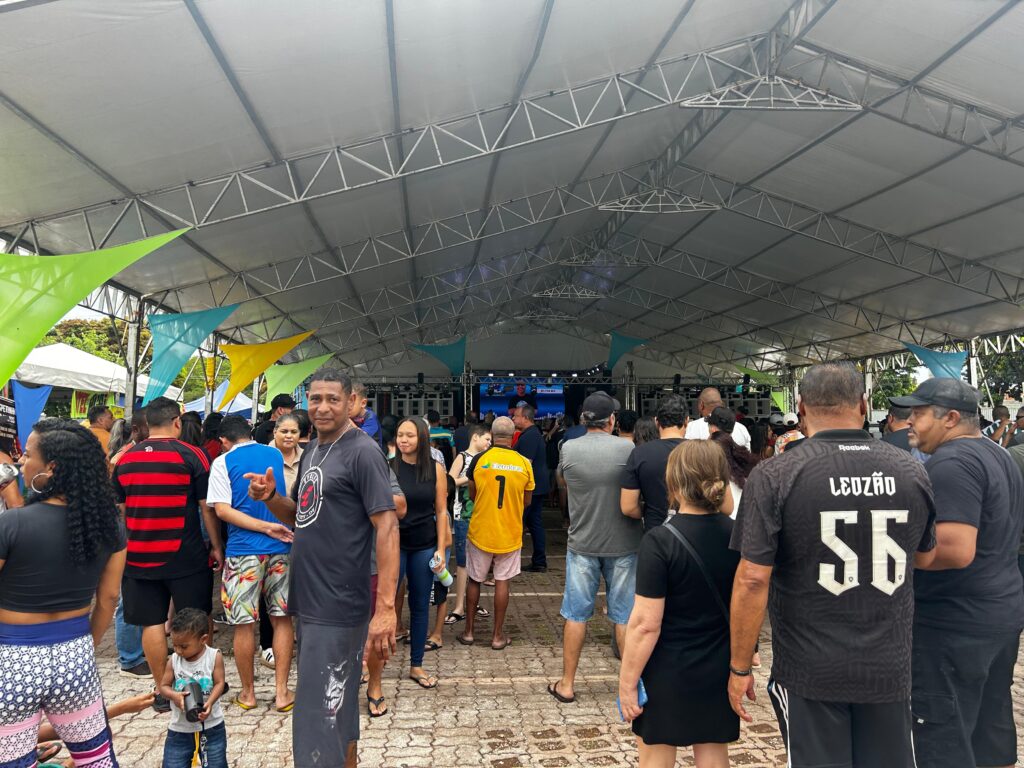 lazer da comunidade reúne música e nostalgia no gama créditos daniel xavier