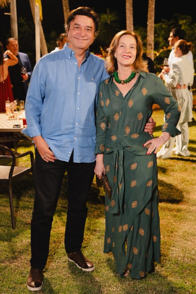 Maestro Cláudio Cohen e a esposa Fabiane